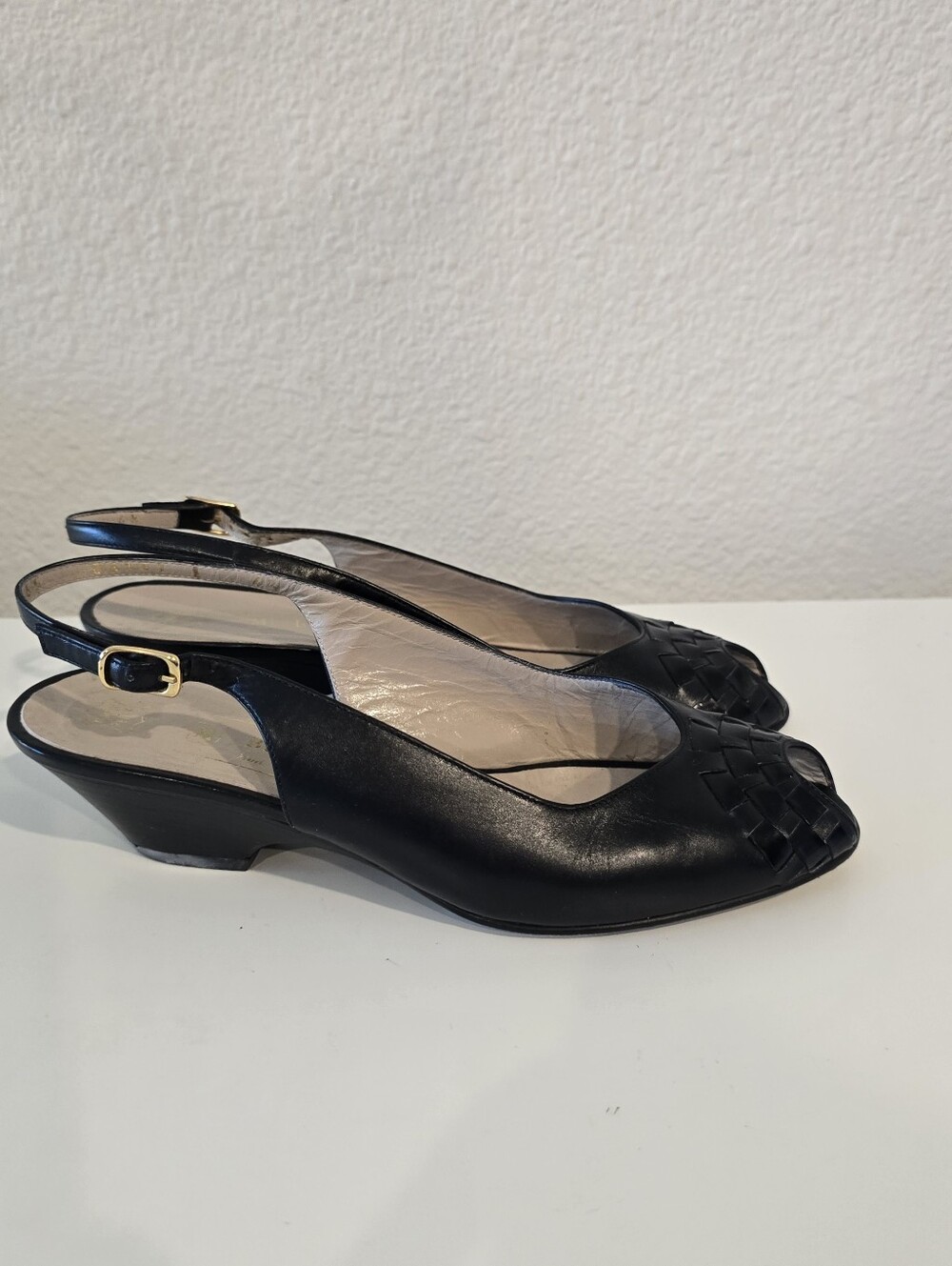 Bruno Magli Black Leather Woven Slingback Peep Toe Heels 4.5 B